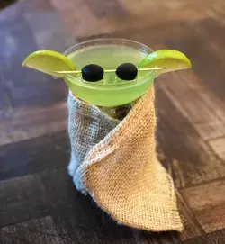 How to make the Baby Yoda cocktail made famous by Jennifer Aniston