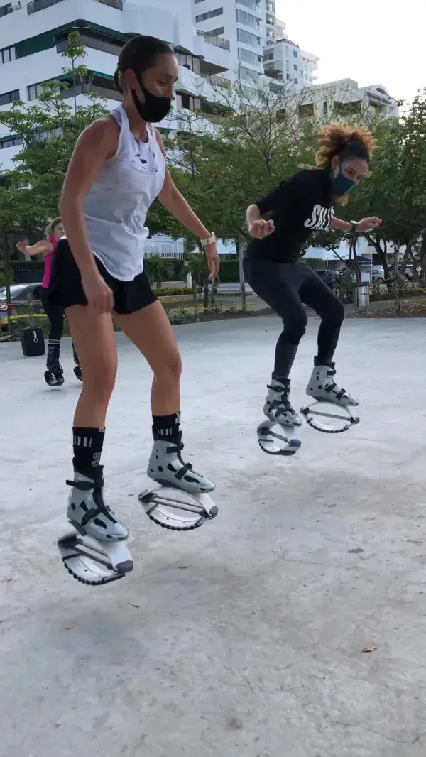 Kangoo Jumps con Eliana Solano