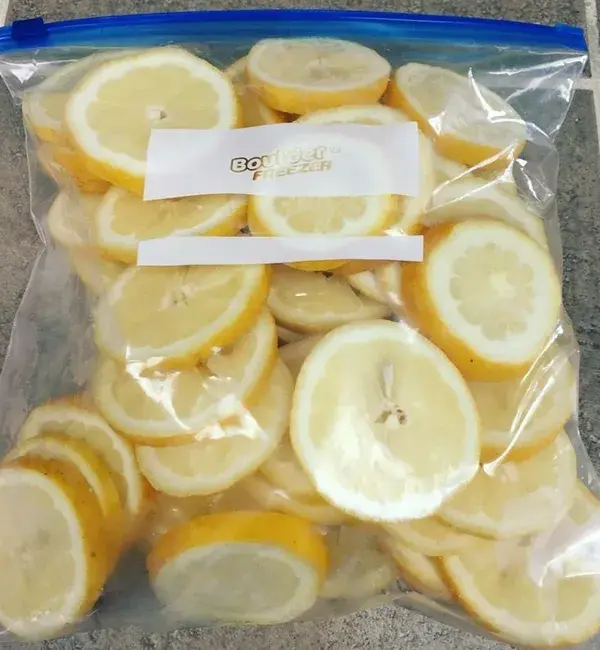 How To Freeze Lemon Slices - Eating Healthy Spending Less Check more at http://telonazx.cloud...