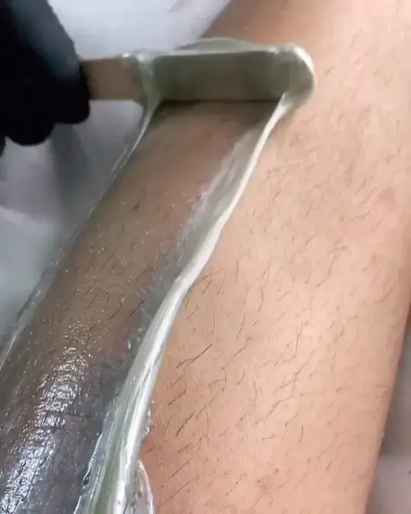 Smooth Legs with Nova Wax