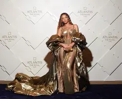 Beyoncé Dazzles In Dubai