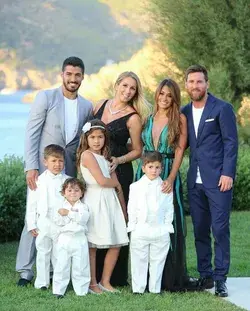 Life of Lionel Messi and Antonella Roccuzzo: Exclusive Photos on Pinterest (a)