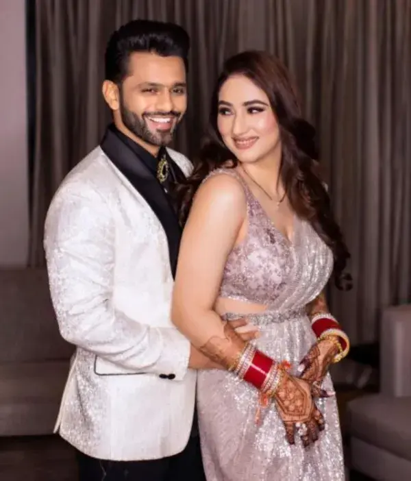 Rahul Vaidya-Disha Parmar's Sangeet: Rakhi Sawant Reveals The Expensive Gift She Got For The Bride