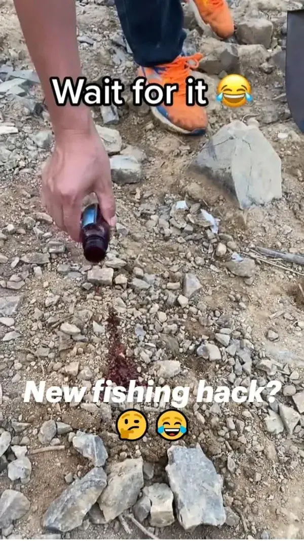 New fishing hack? 🤔😂