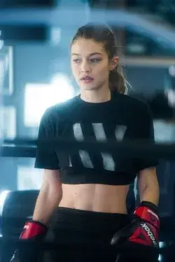 Gigi hadid Fitness outfit Women athletes