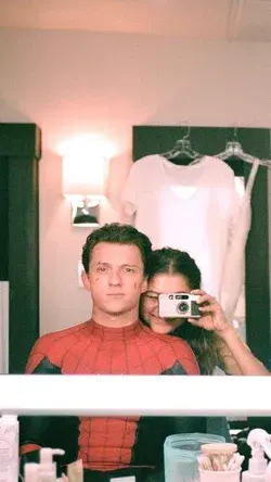 Spiderman no way home
Behind the scenes
Tom Holland Zendaya