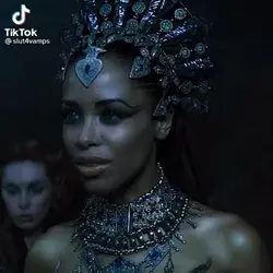 Aaliyah in queen of the damned edit (2002)