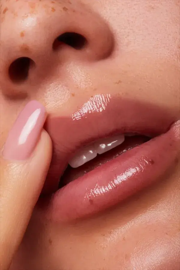 Avoid Chapped Lips This Winter