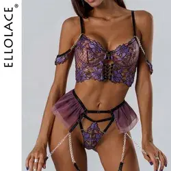 Chic Lingerie Set with Elegant Floral Design