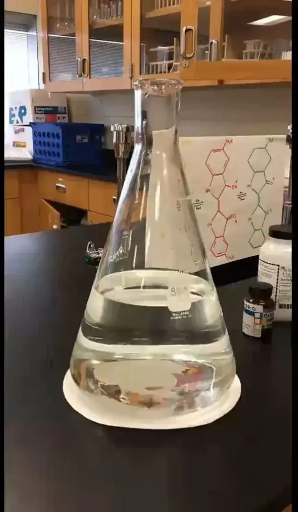 Making, and description of the chemical traffic light