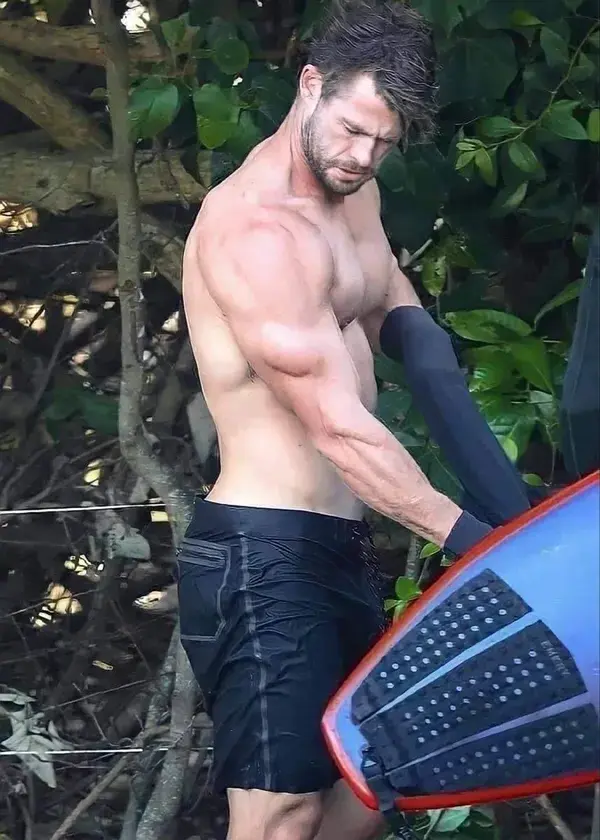 Chris hemsworth