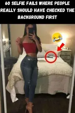 60 Selfie Fails Where People Really Should Have Checked The Background First