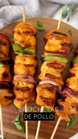 Brochetas de pollo