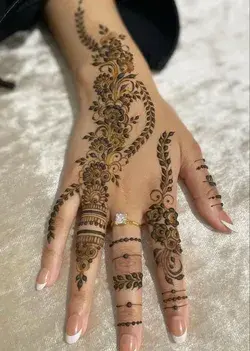 50 stylish henna designs