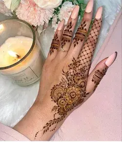 Natural Henna Simple Design