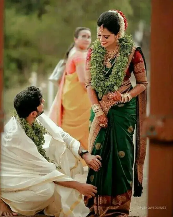 Beautiful South Indian Couple Potritars Ideas for Weddings