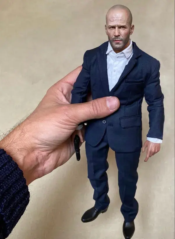 Jason Statham 1:6 figurine