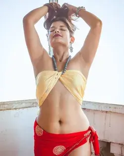 navel beauty