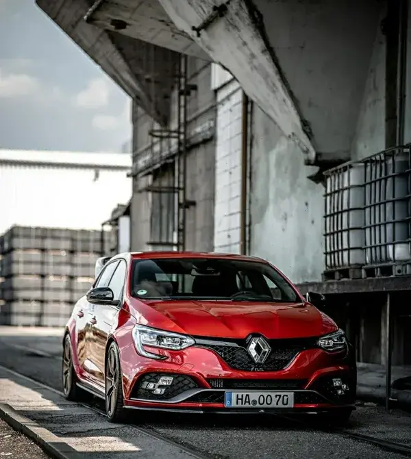 Renault Megane rs 4 red