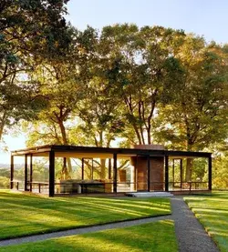 Philip Johnson glass house built in 1949