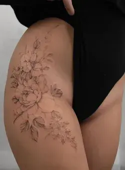 50+ Chic & Sexy Hip Tattoos for Women