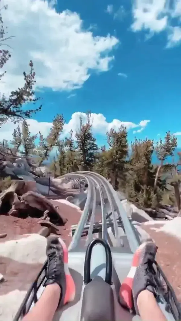 Watch how fast it speeds up towards the end, would you ride this?