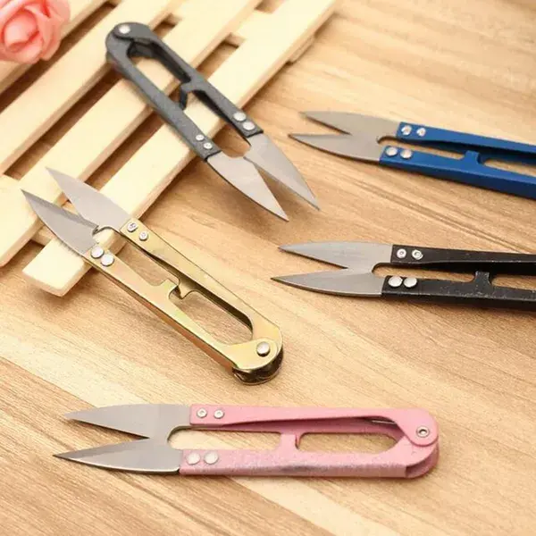 Sewing Scissors Tailor Scissors Sewing Snip Thread Cutter Scissors Cross Stitch Scissors Craft Home Tool. Random Color