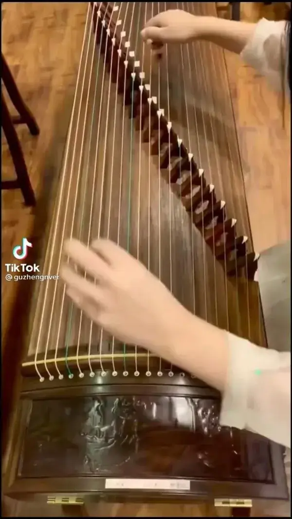 Beautiful Song Guzheng
