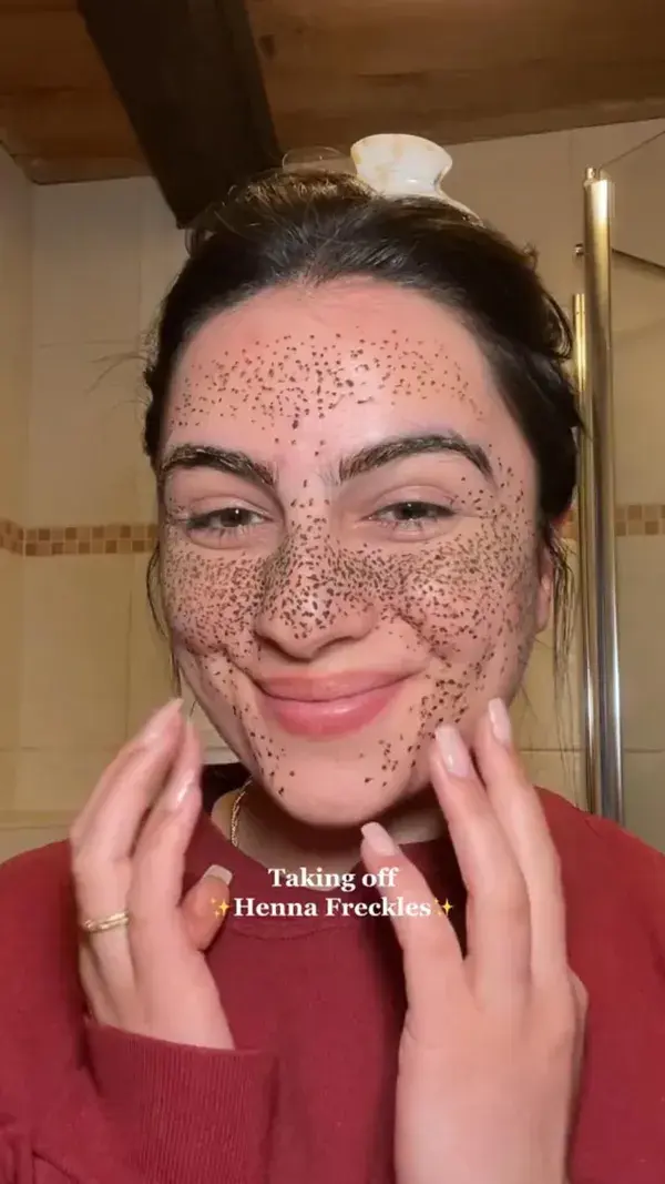 #hennafreckles #hennafreckless #hennafreckleresults #hennafrecklesreveal #fakefreckles #henna