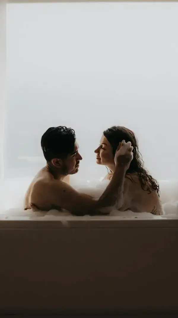 Couple Bathtub Photoshoot with Bubble Bath