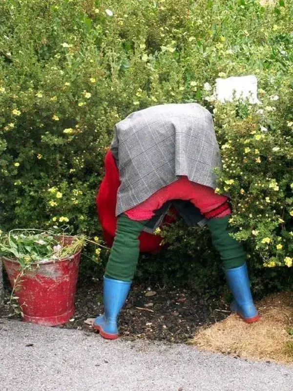 halloween prop scarecrow farmer