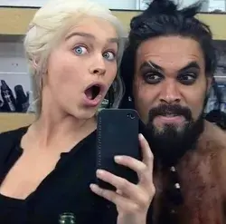 Jason Momoa and Emilia Clarke-Behind the scenes G.O.T