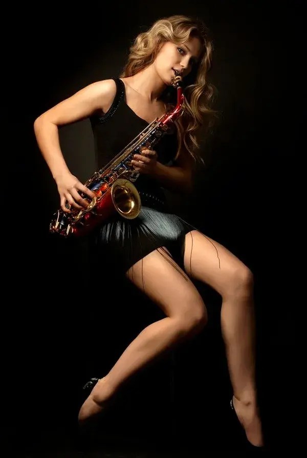 World’s best female sax player.