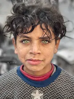 Kurdish eyes
