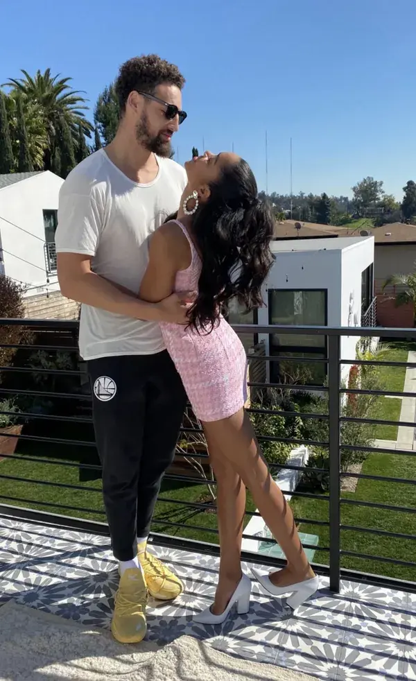 #Klaythompson of the Golden state warriors with girlfriend #LauraHarrier