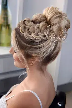 36 Timeless Classical Wedding Hairstyles