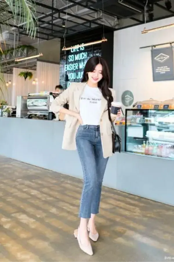 korean outfits street styles simple | Fashion Finesse Finder