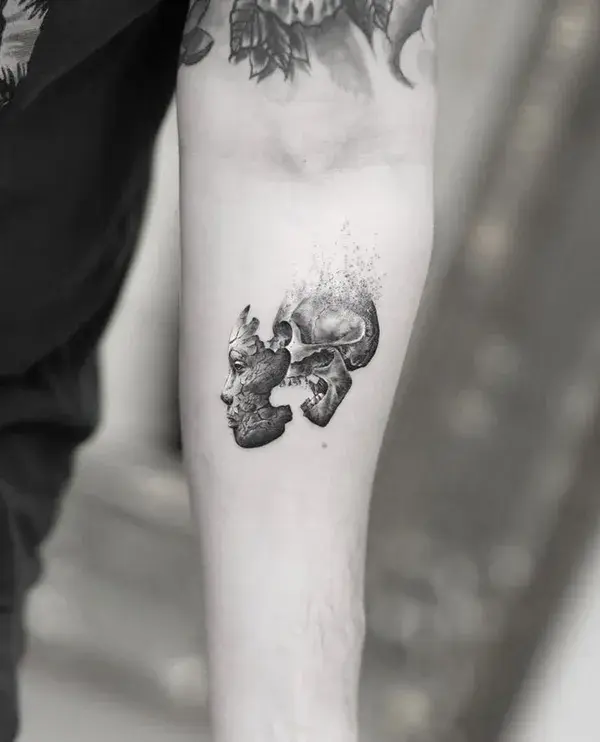 Skull Tattoo | Tattoo by Alex Aureo in Aureo Roma Tattoo & Gallery