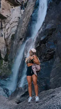 yosemite aesthetic, waterfall photography, hiking pose inspo, hiking fit inspo, granola girl
