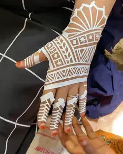 Northern Nigeria Henna application