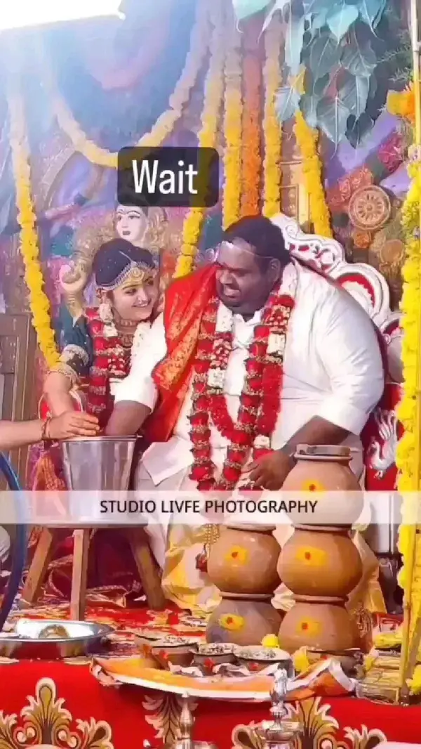 Wait for twist 🤣🤣😨 #memes😂 #tagyourfriends✨ #funnyvideos #instagrammemes