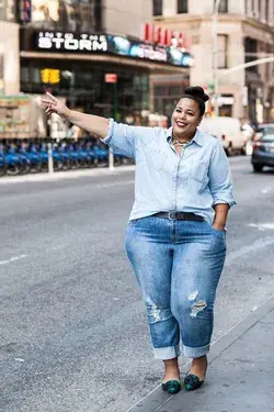 look plus size usando jeans com jeans , https://sharethelinks.com/look-plus-size-usando-jeans...