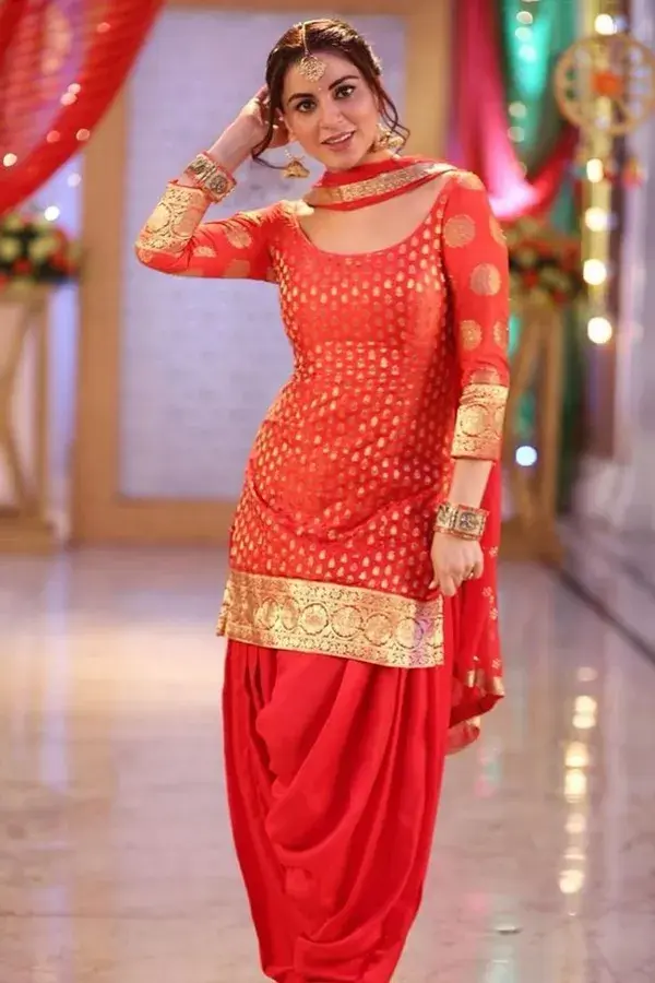 Beautiful punjabi patiala suit to save for your Karvachauth!