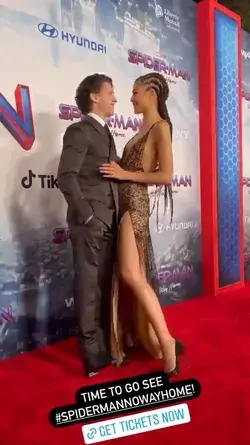 Zendaya e Tom Holland na Première de Home Aranha Sem Volta Para Casa ❤️