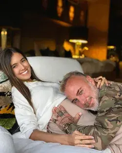 Las primeras imágenes de Gianluca Vacchi y Sharon Fonseca como papás