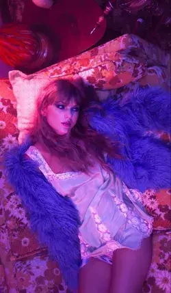 taylor swift lavender haze music video midnights