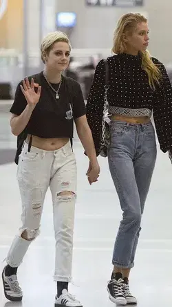 Kristen Stewart and Stella Maxwell