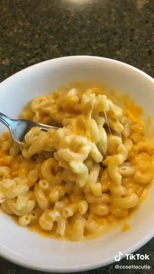 mac b cheese | dnaika 