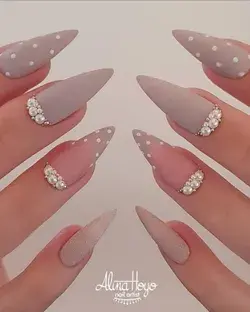 "Summer Stiletto Nails: 10 Gorgeous Ideas for Trendy Summer Nail Art 2023"