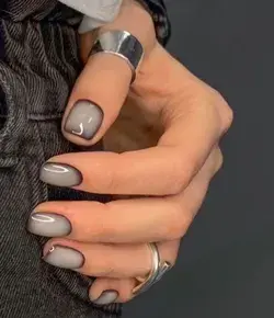 nails